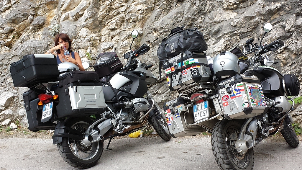 20130710_095847.jpg - Le BMW a Blagaj.