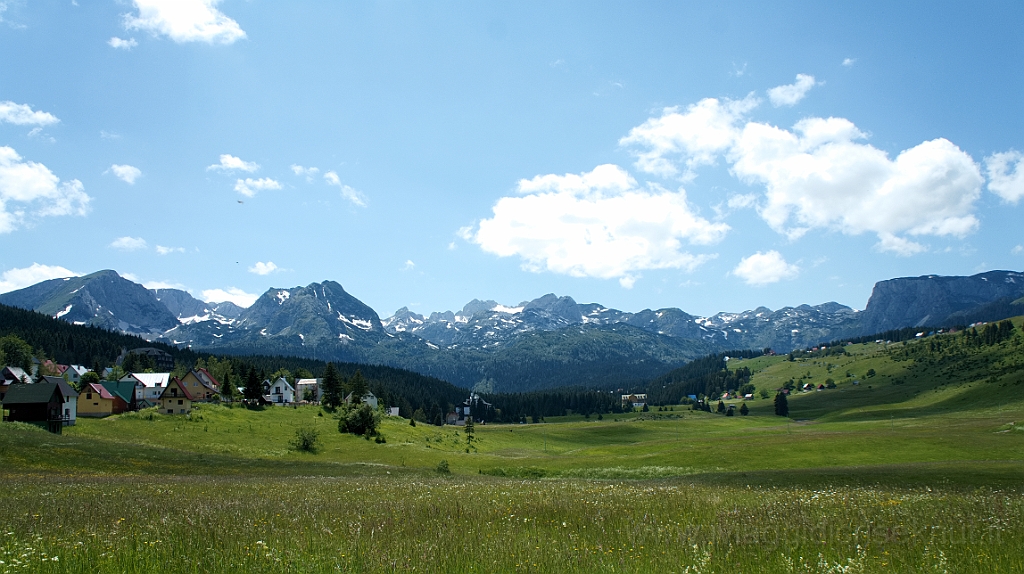 DSC01426.jpg - Panorama verso il monte Crna Gora.