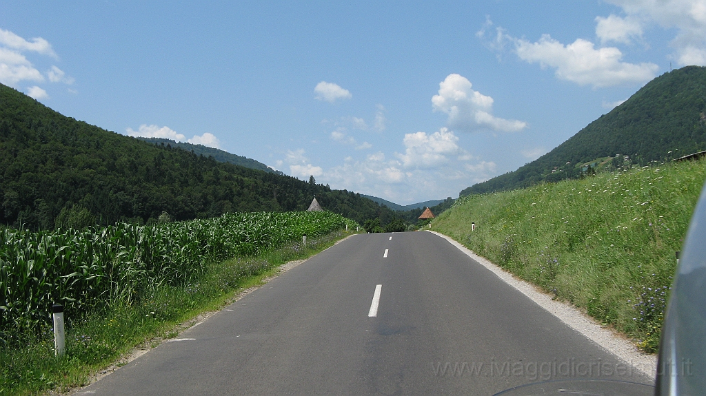 IMG_4186.JPG - Sulla strada verso la Slovenia.