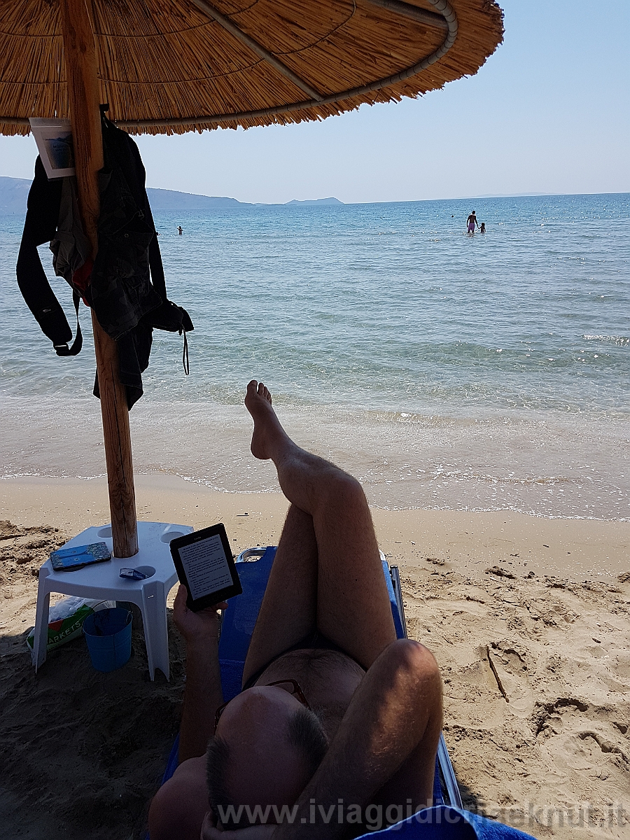 20180822_133357.jpg - Spiaggia dopo Drepanos beach.