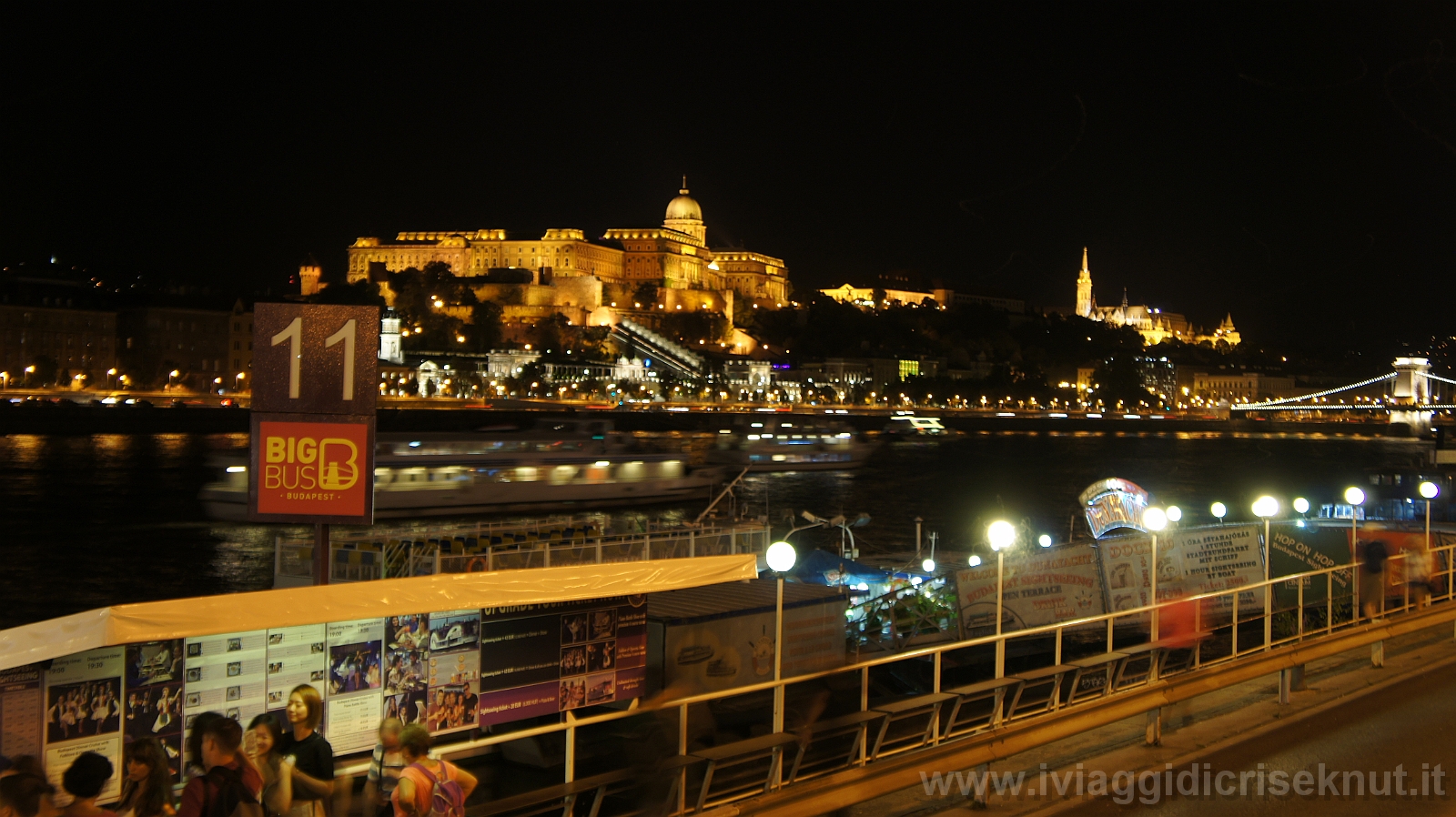 DSC04658.JPG - Giorno 3: Budapest by night.