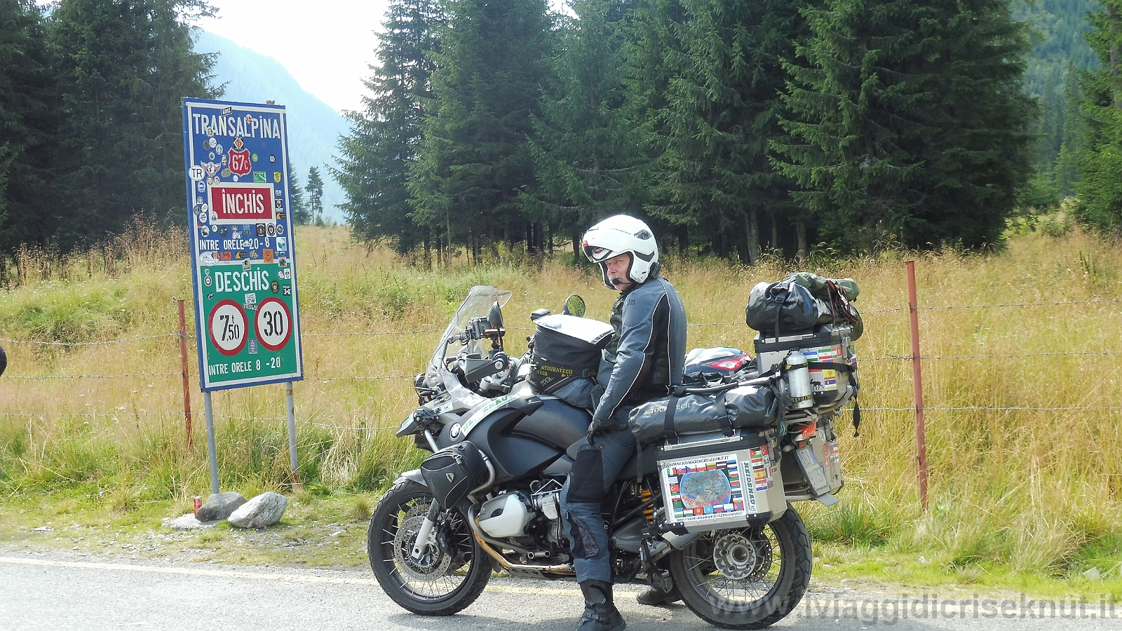 P1020989.JPG - Transalpina.