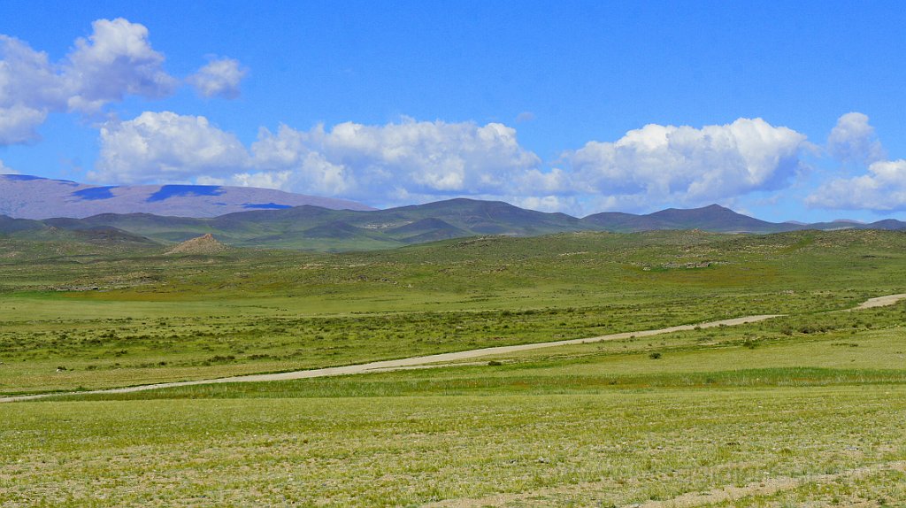 DSC07030.JPG - Paesaggio vicino a Khovd.