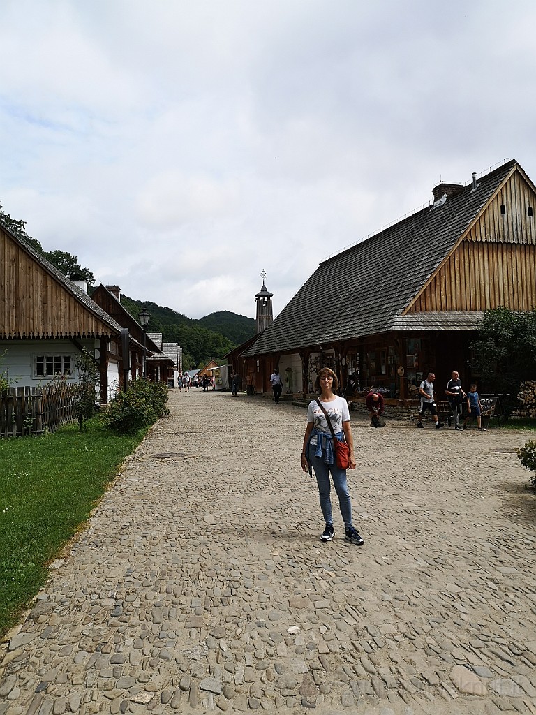 IMG_20190813_131307.jpg - Museum of Folk Architecture.