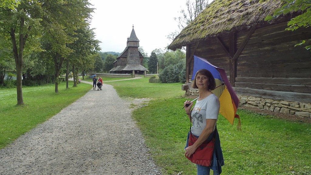 P1060679.JPG - Museum of Folk Architecture.